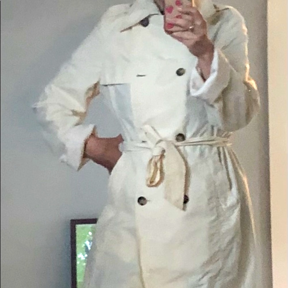 Gap Lightweight Spring Trench Coat M